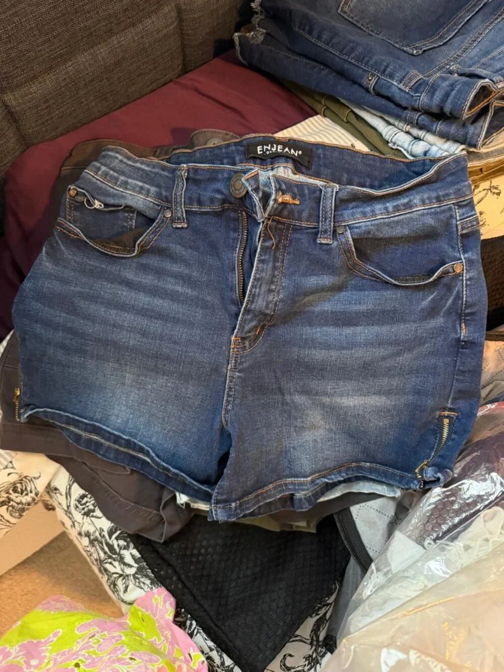 ENJEAN Denim Shorts in Dark Blue